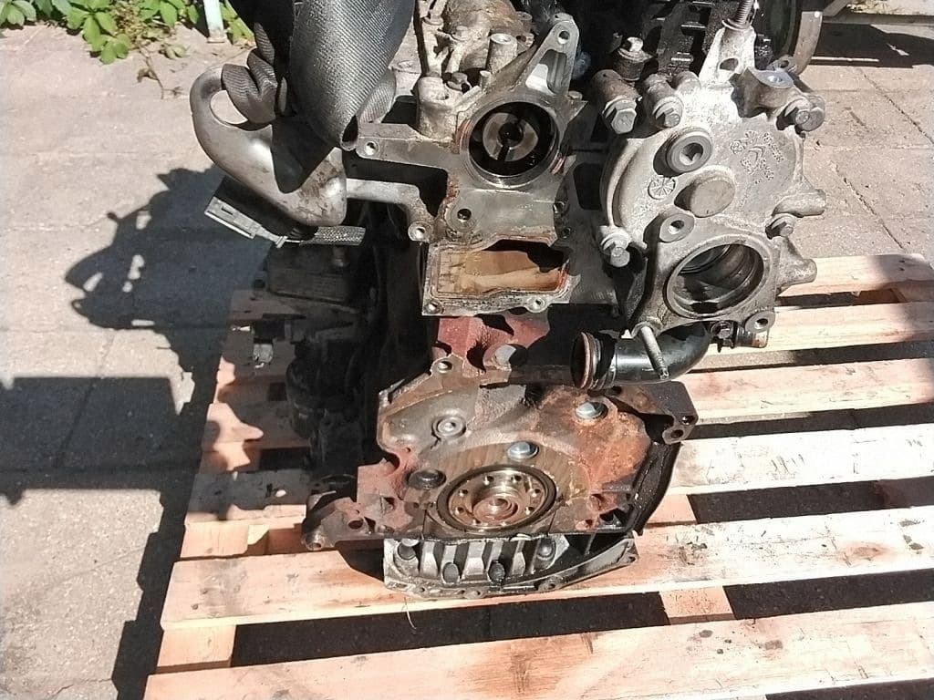 Moteur T8MA — vue 6