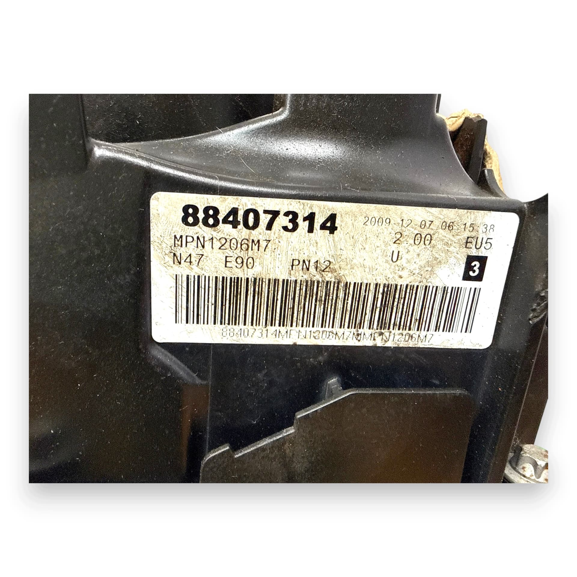 Moteur N47 D20 C — vue 9