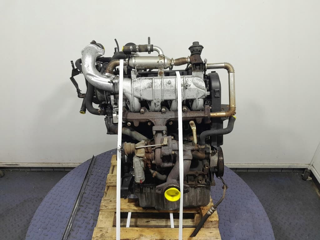 Moteur 4HV (P22DTE) — vue 2