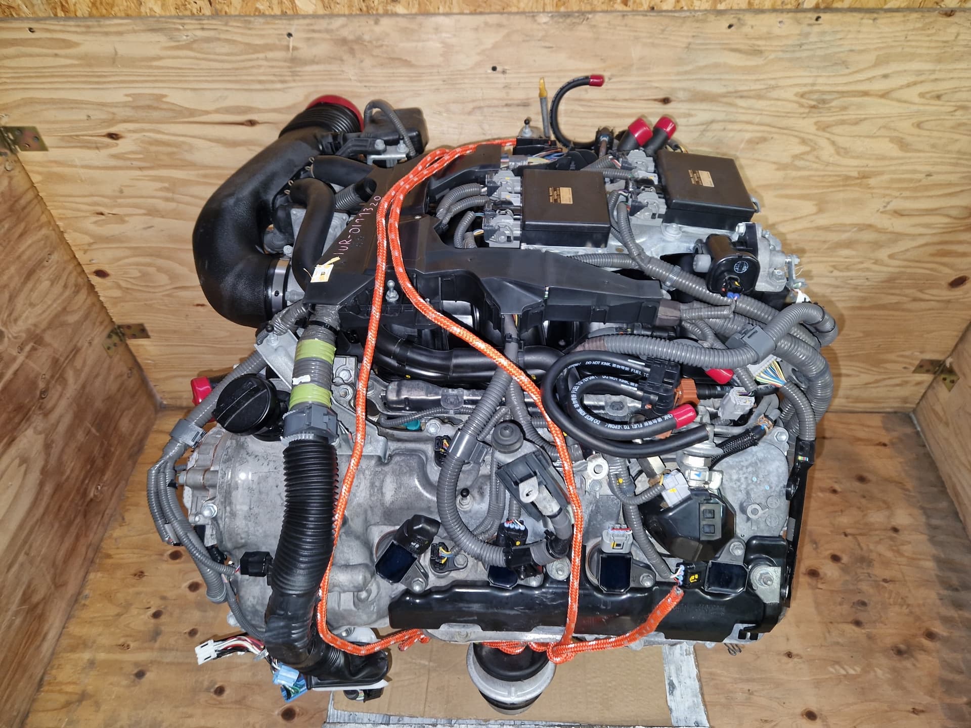 Moteur 1UR-FE — vue 8
