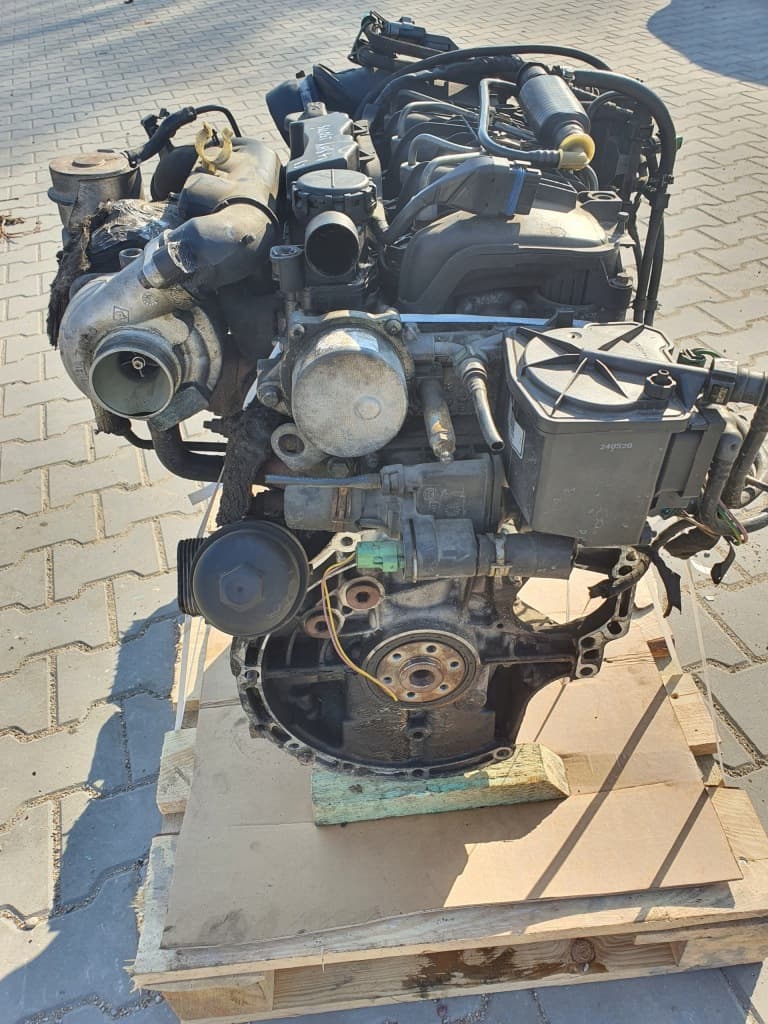 Moteur 8HY (DV4TED4) — vue 4