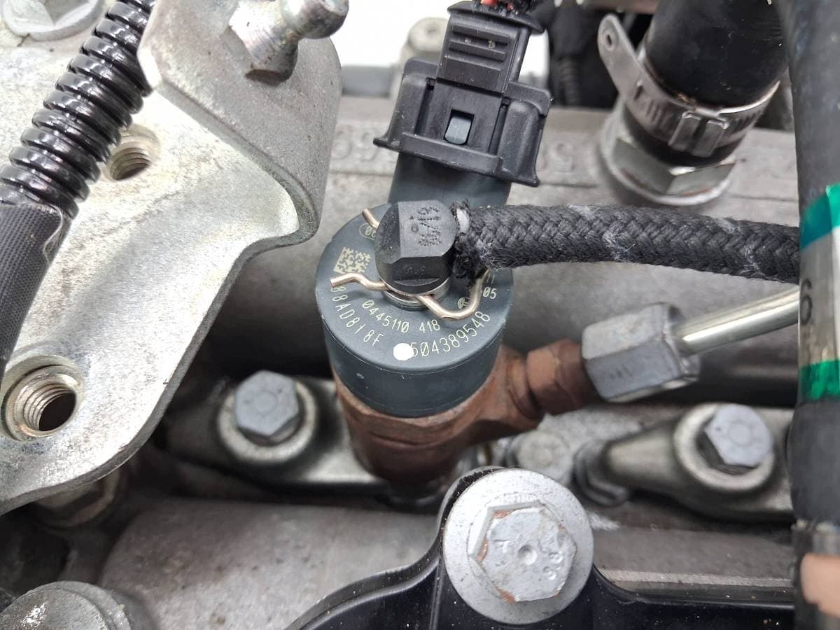 Moteur F1AGL411U — vue 3