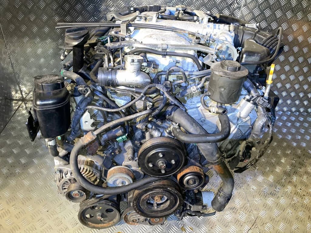 Moteur VK45DE - Image 1