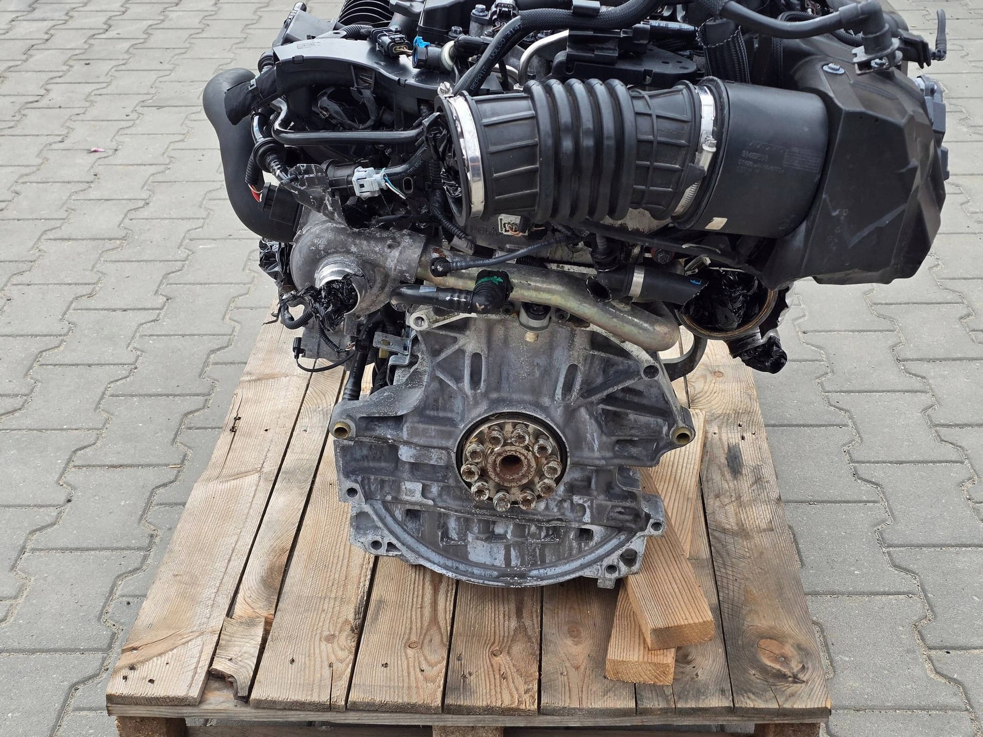 Moteur B 4204 T29 — vue 6