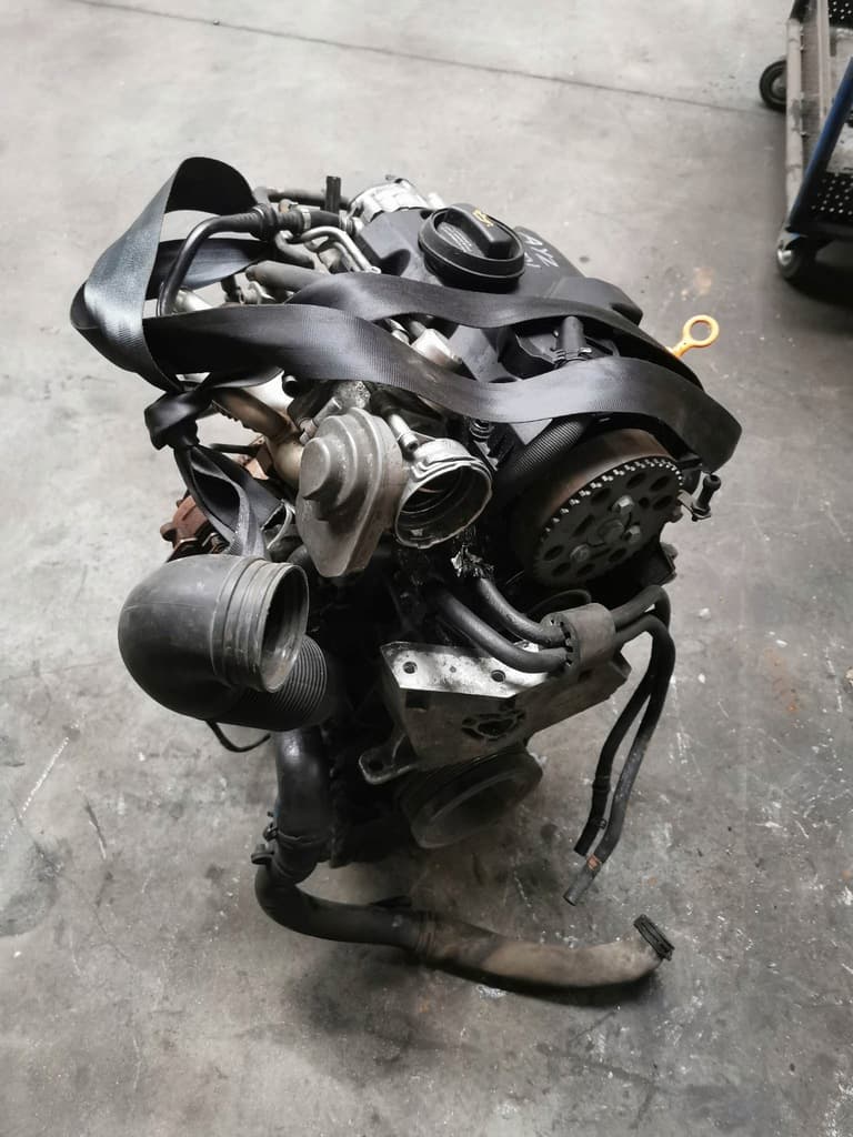 Moteur AYZ — vue 4