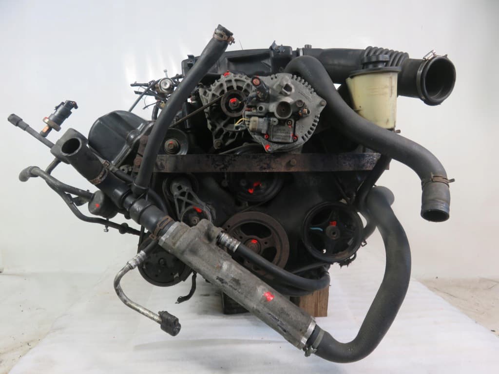 Moteur 99W pour Lincoln Town 4.6 Petrol