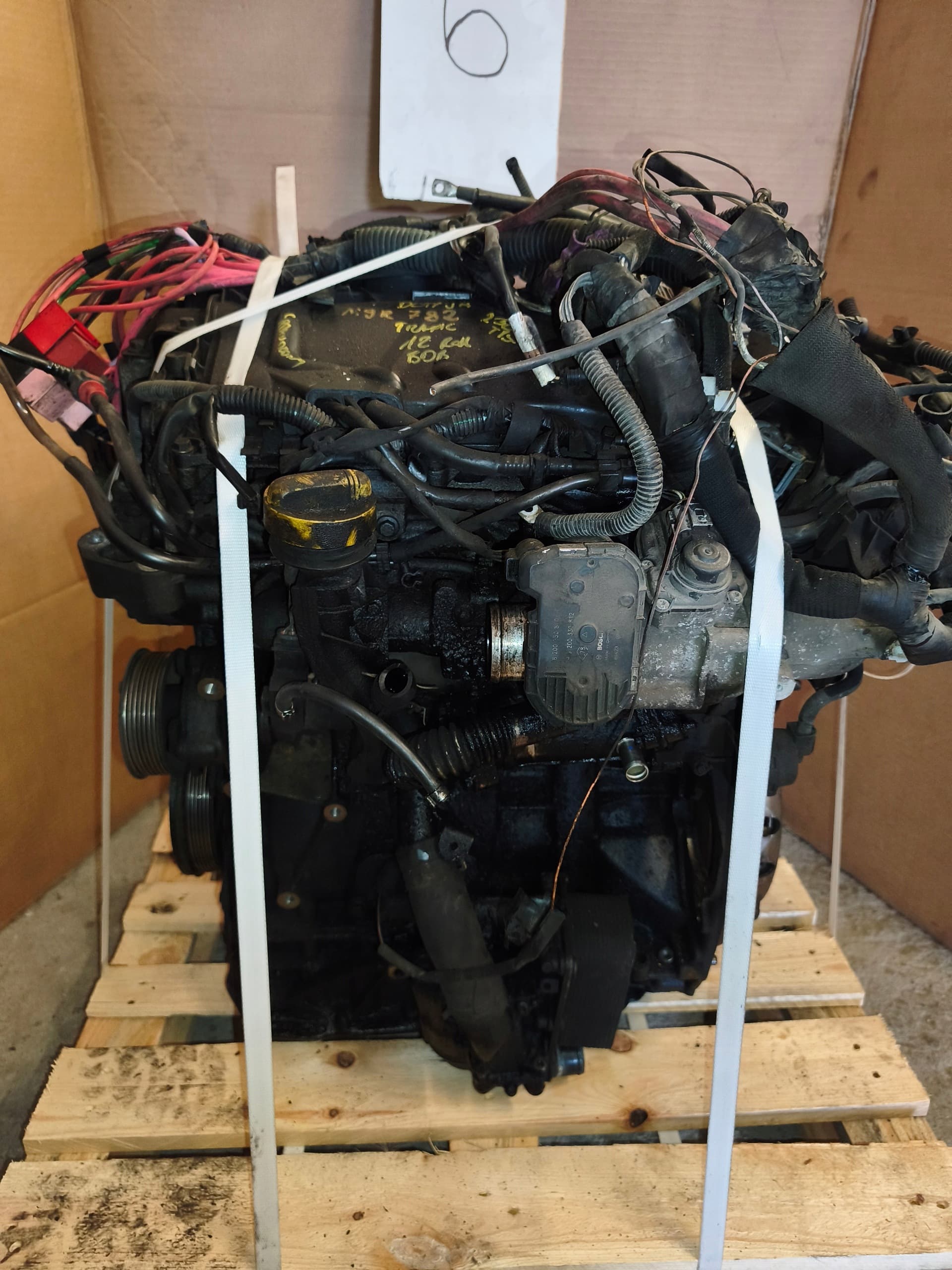Moteur M9R 782 — vue 4