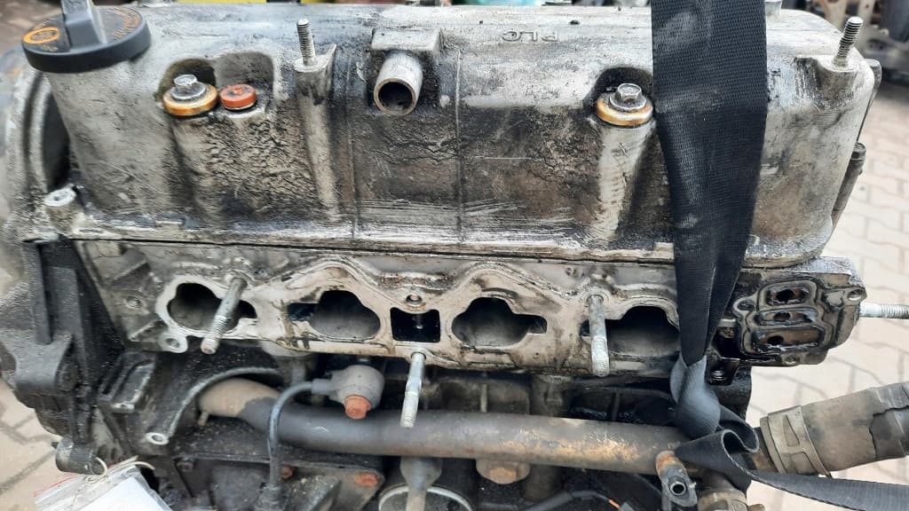 Moteur D16V1 — vue 5