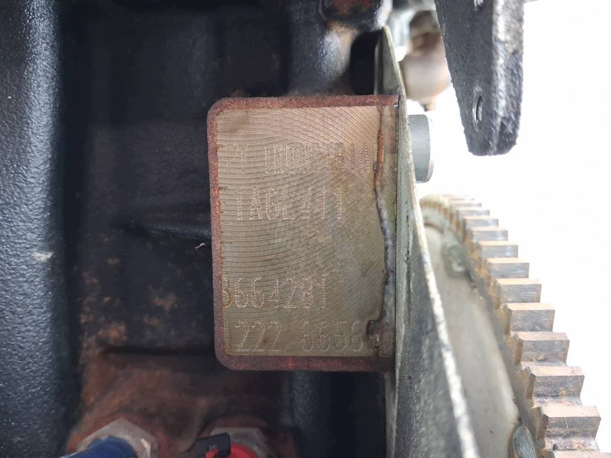 Moteur F1AGL411U — vue 5