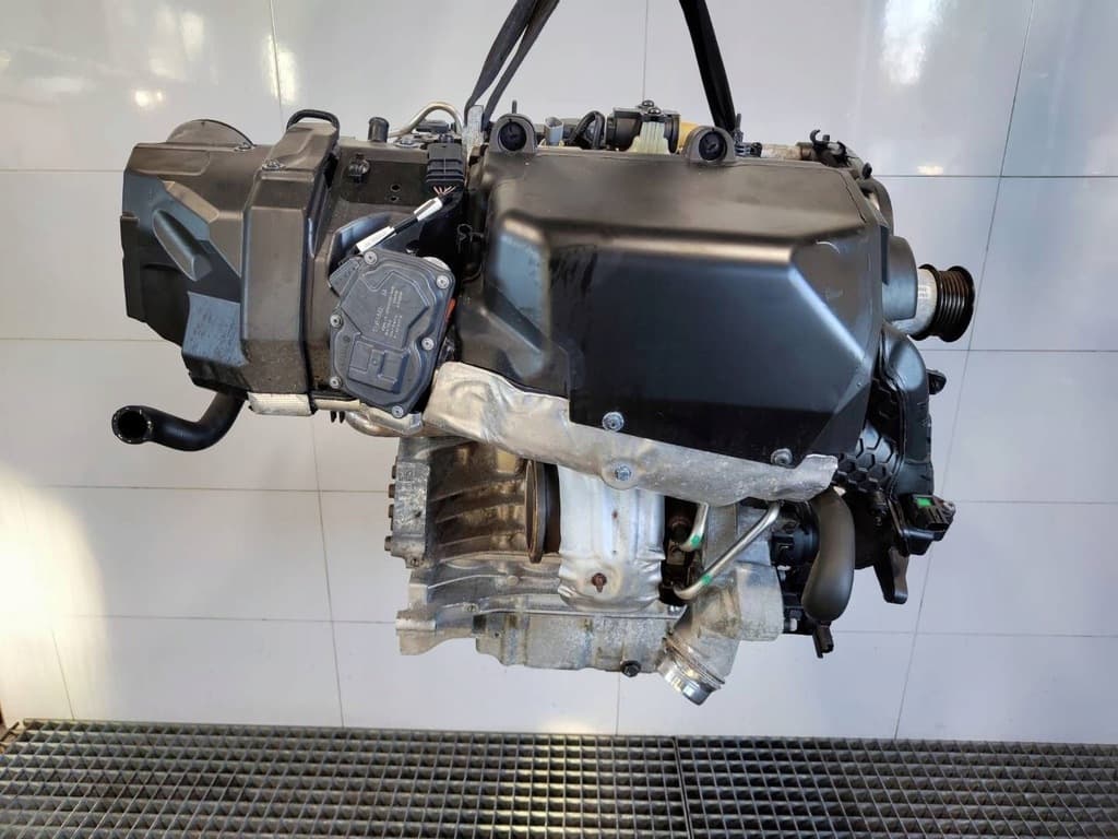 Moteur B 4204 T27 — vue 4