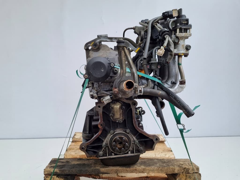 Moteur F10DN — vue 5