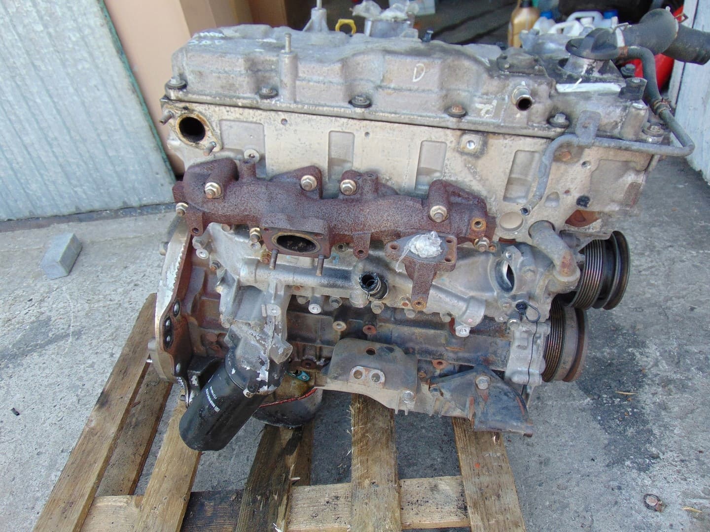 Moteur 4JJ1E4C-L — vue 3