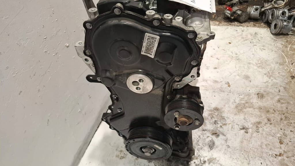 Moteur M9R 805 — vue 3