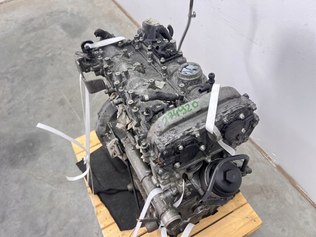 Moteur M 254.920 — vue 7