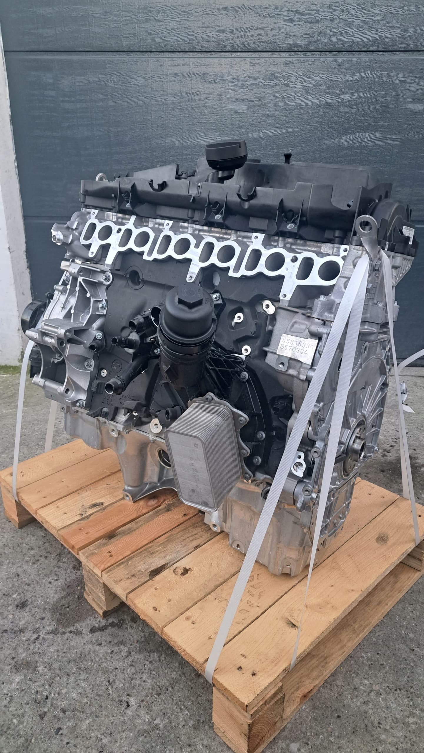 Moteur B57 D30 A Neuf
