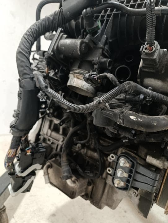 Moteur B 4204 T28 — vue 12