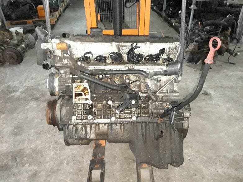 Moteur M52 B28 (286S2) — vue 6