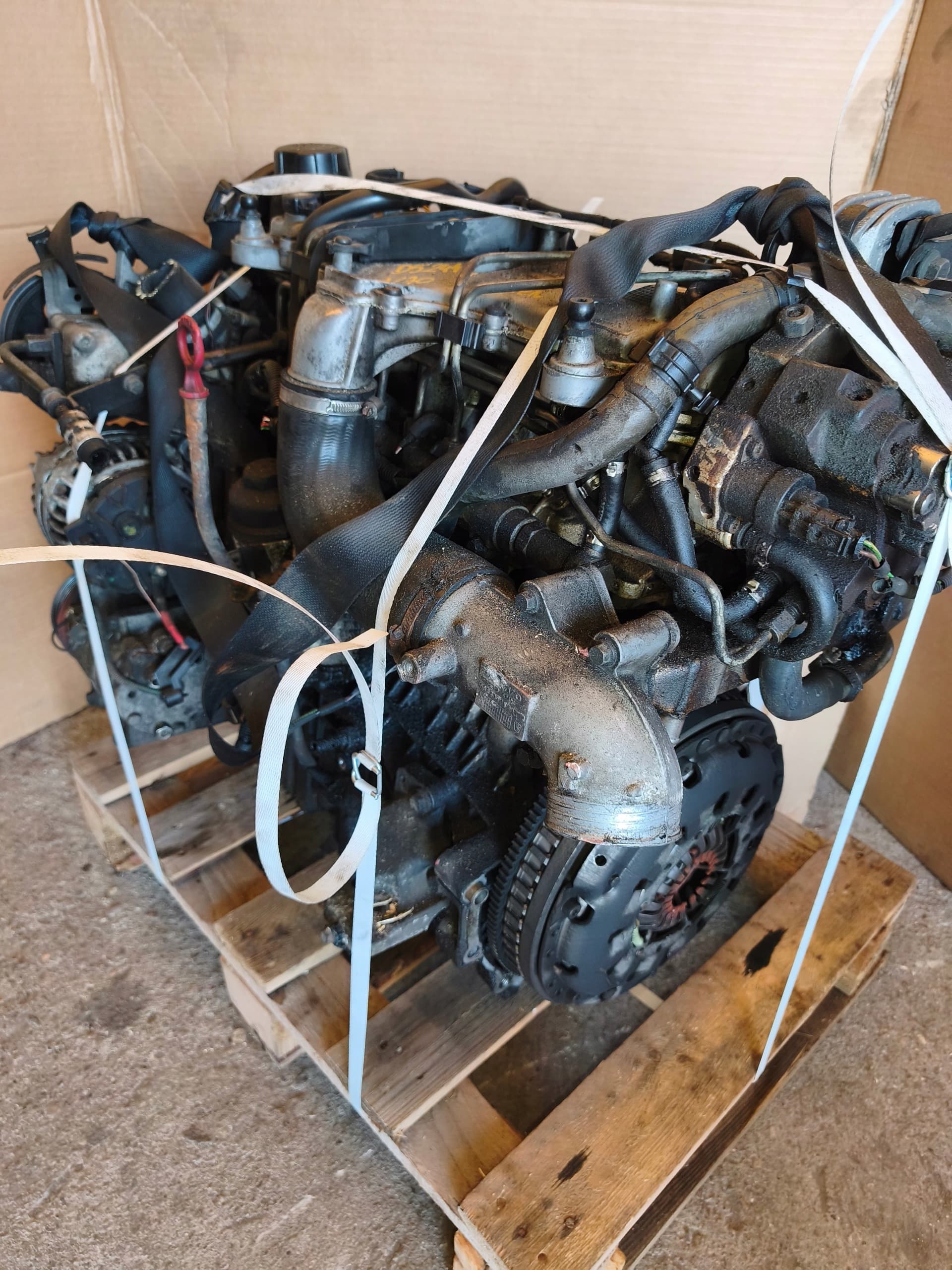 Moteur D 5244 T — vue 11