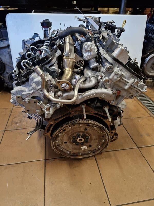 Moteur V9X — vue 9