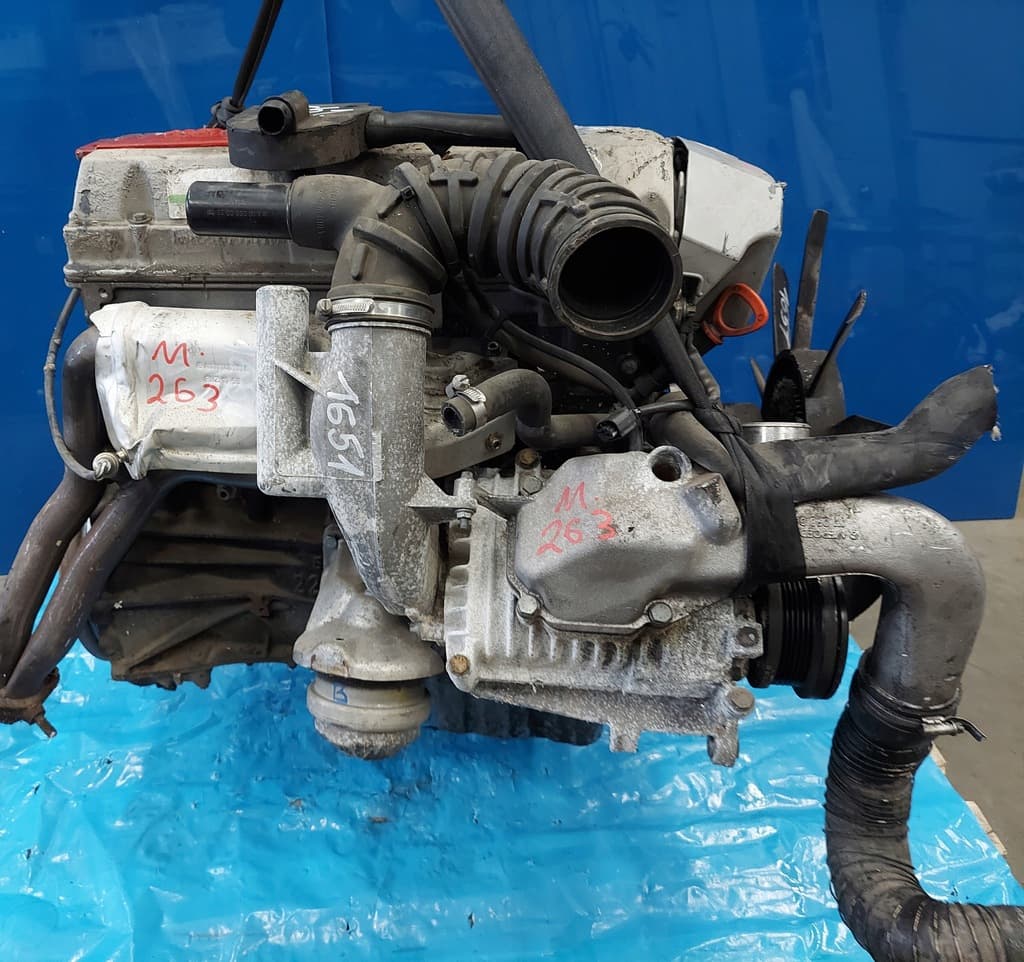Moteur M 111.944 — vue 5