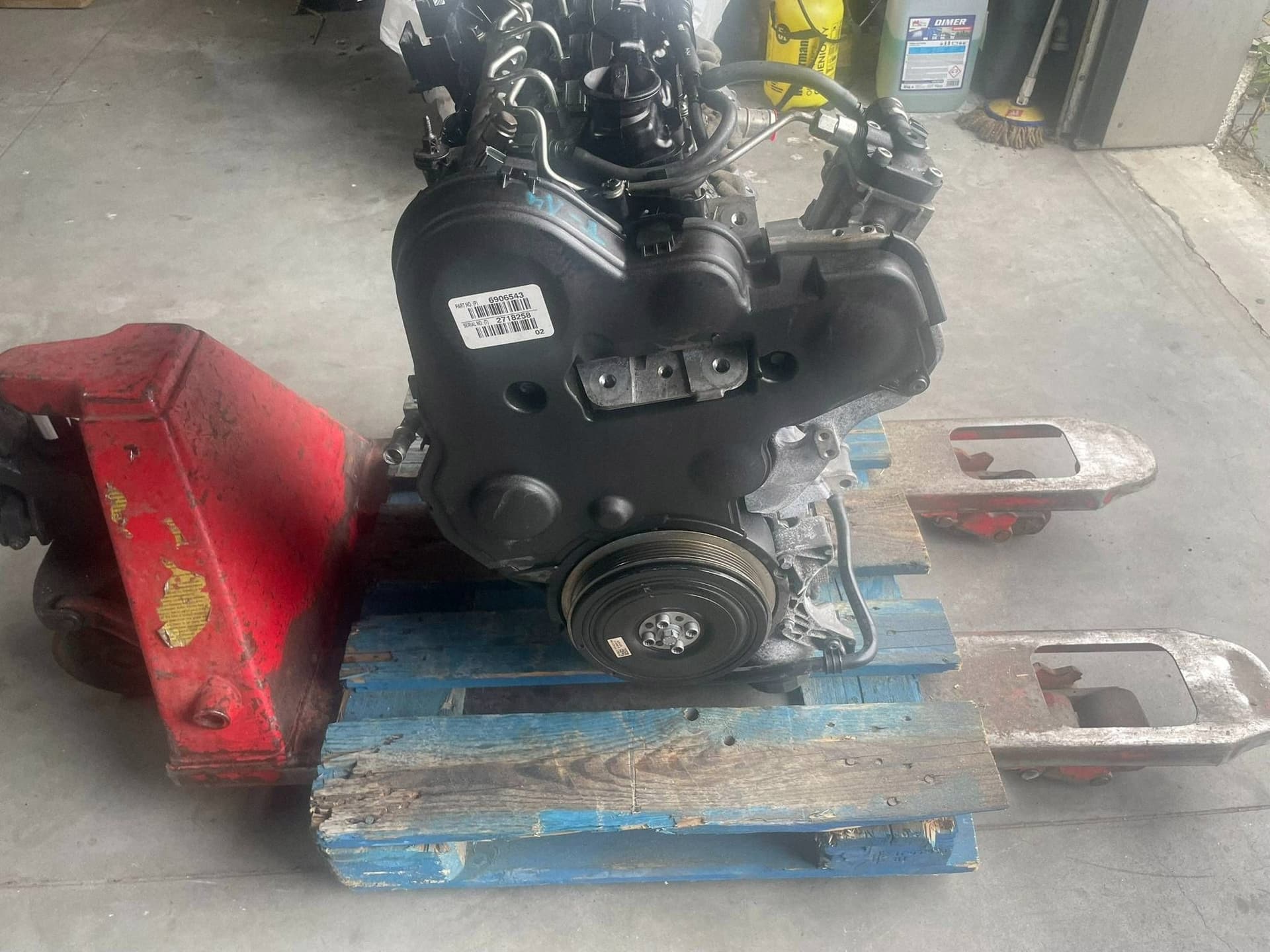 Moteur D 4204 T14 — vue 2