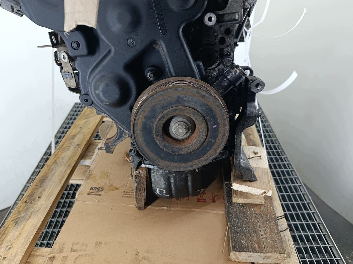 Moteur Y642 — vue 5