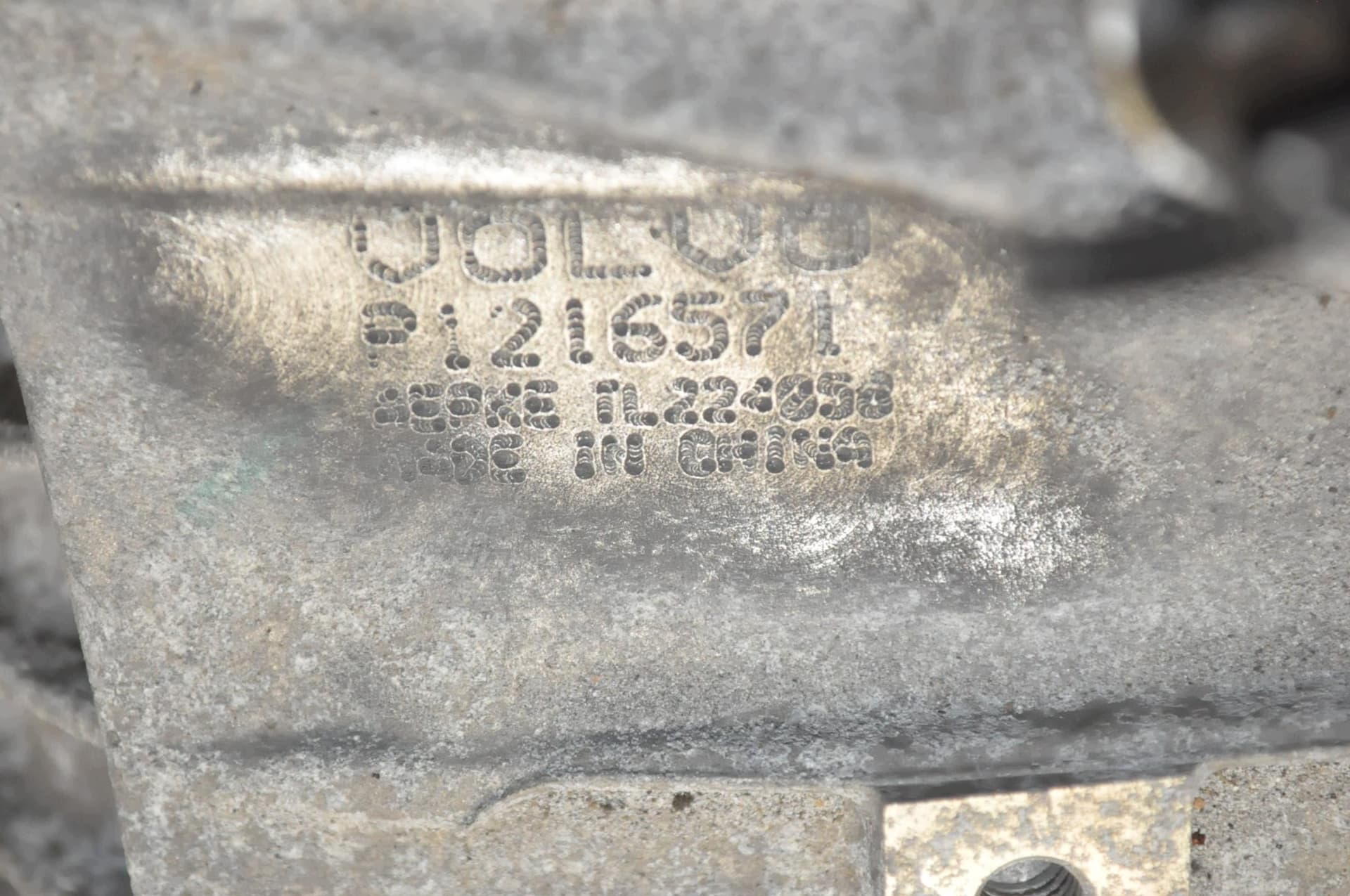 Moteur B 4204 T28 — vue 3