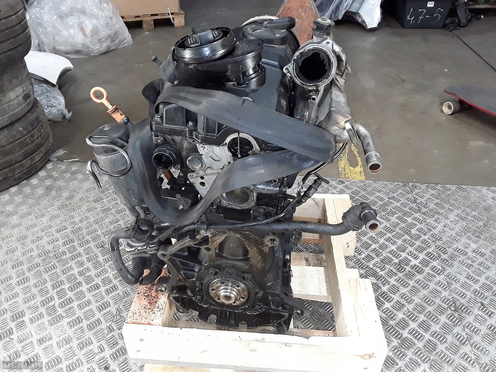 Moteur AUY — vue 3