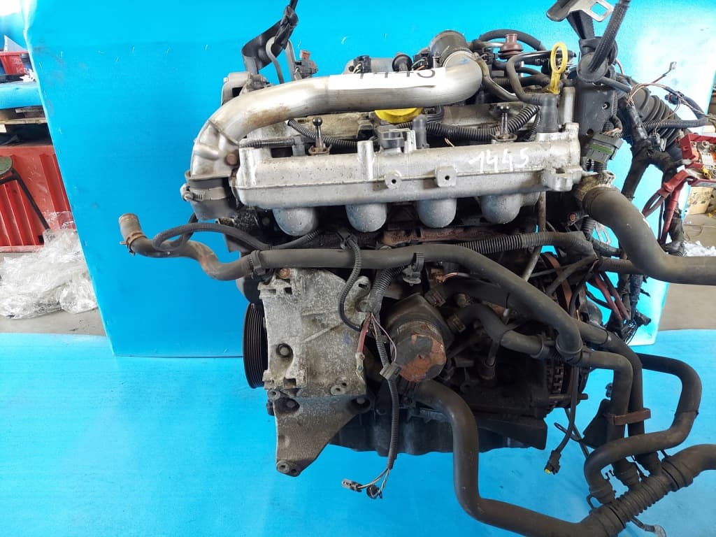 Moteur F4R 770 — vue 3