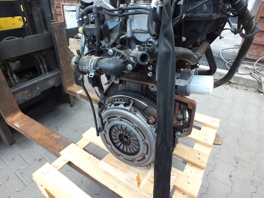 Moteur YYJB — vue 5