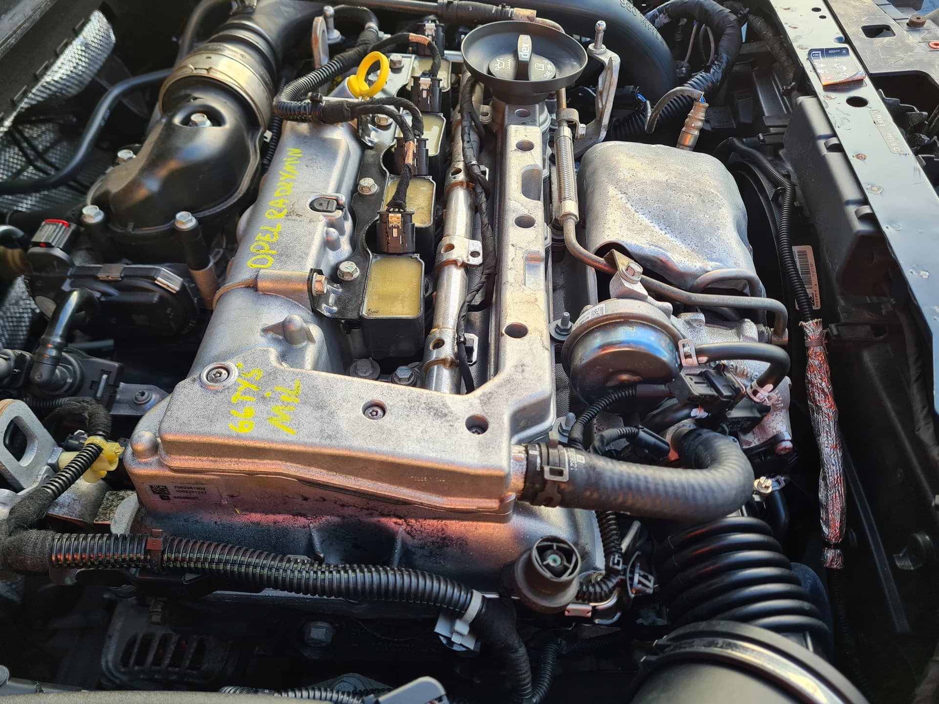Moteur B 16 SHT — vue 3