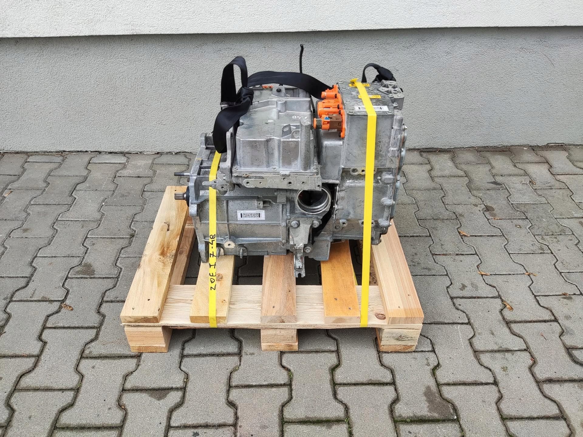 Moteur 5AQ 601 — vue 3