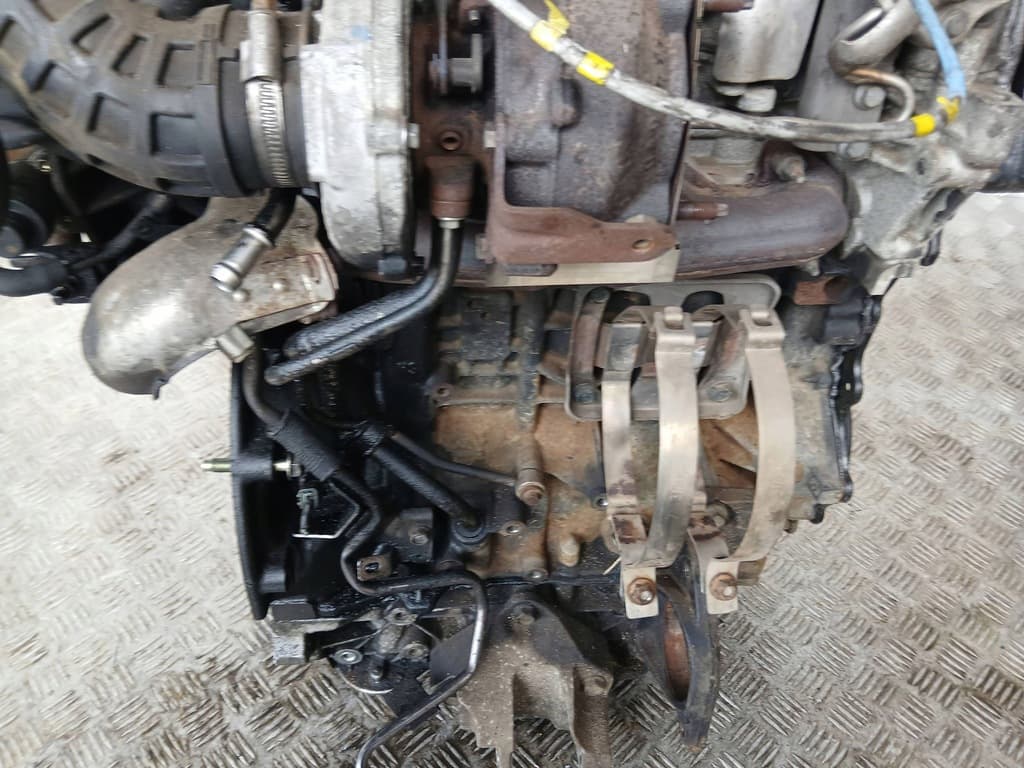 Moteur M9R — vue 8