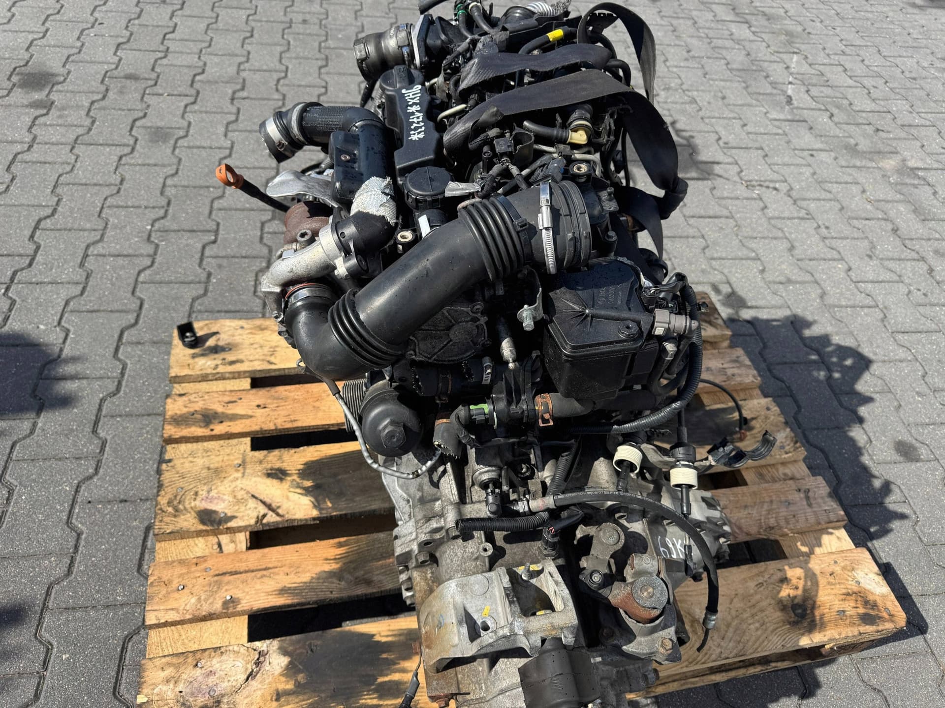 Moteur 9HX — vue 4