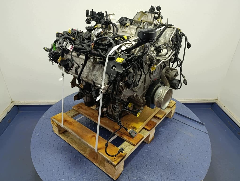 Moteur S63 B44 B — vue 2