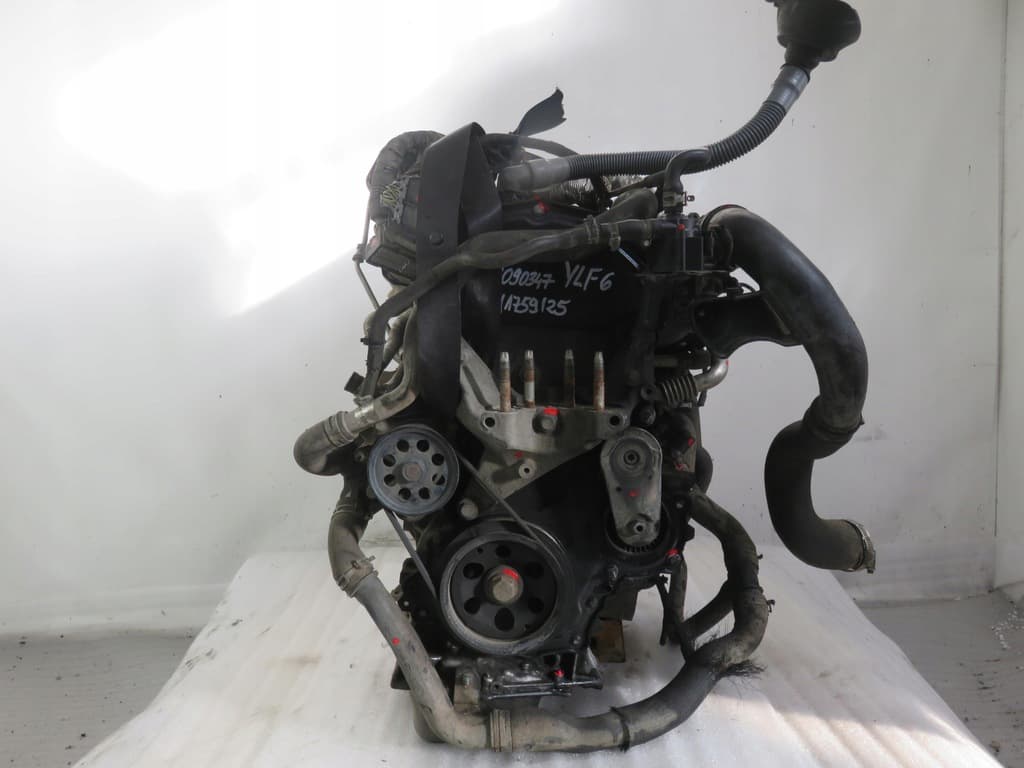 Moteur YLF6 — vue 2