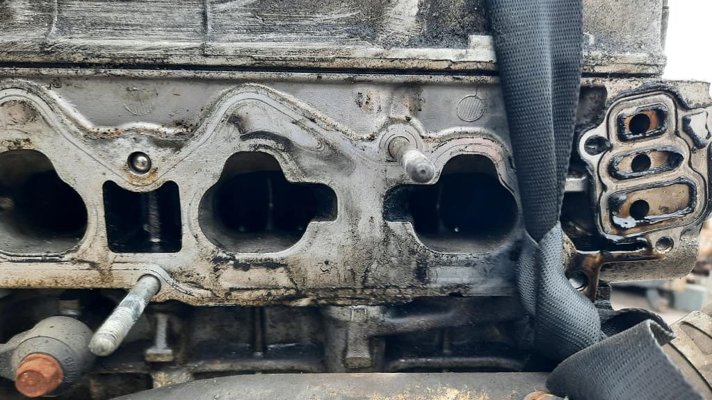 Moteur D16V1 — vue 6