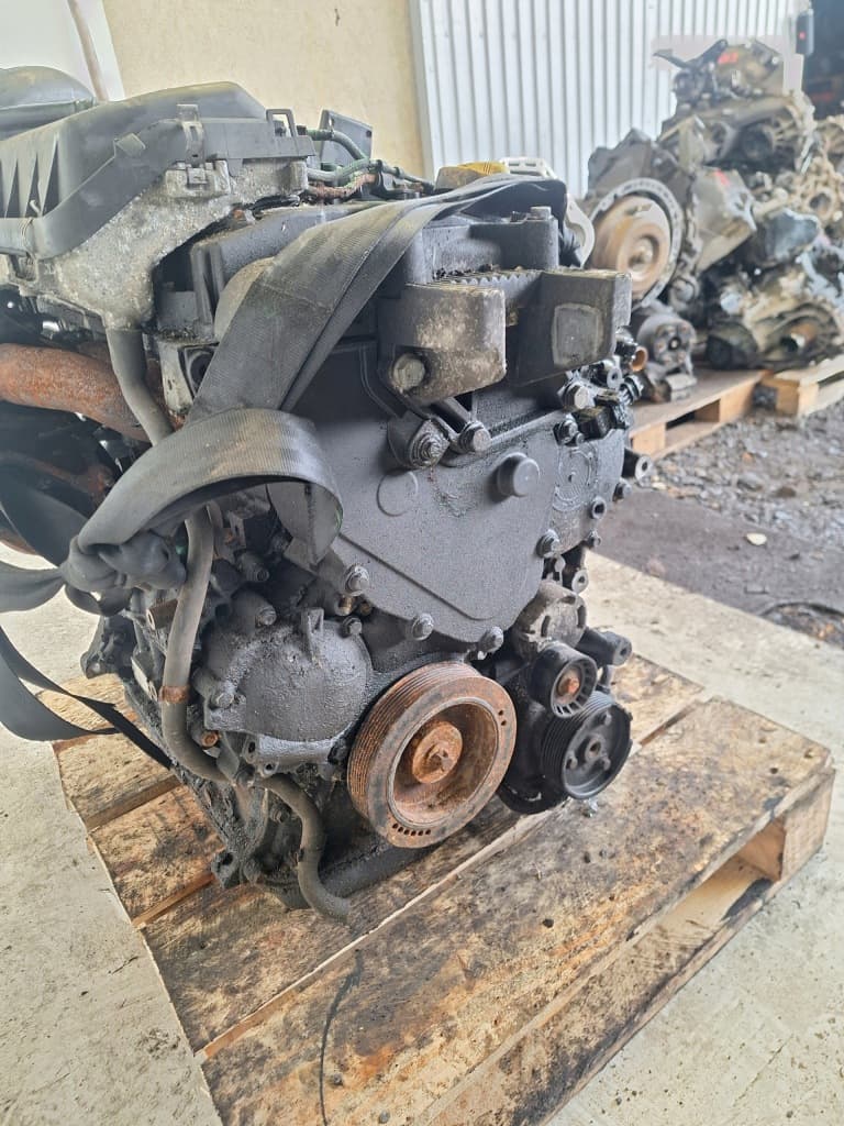 Moteur G9U 632 — vue 3