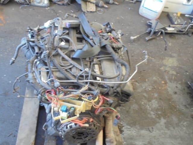 Moteur M54 B25 (256S5) — vue 3
