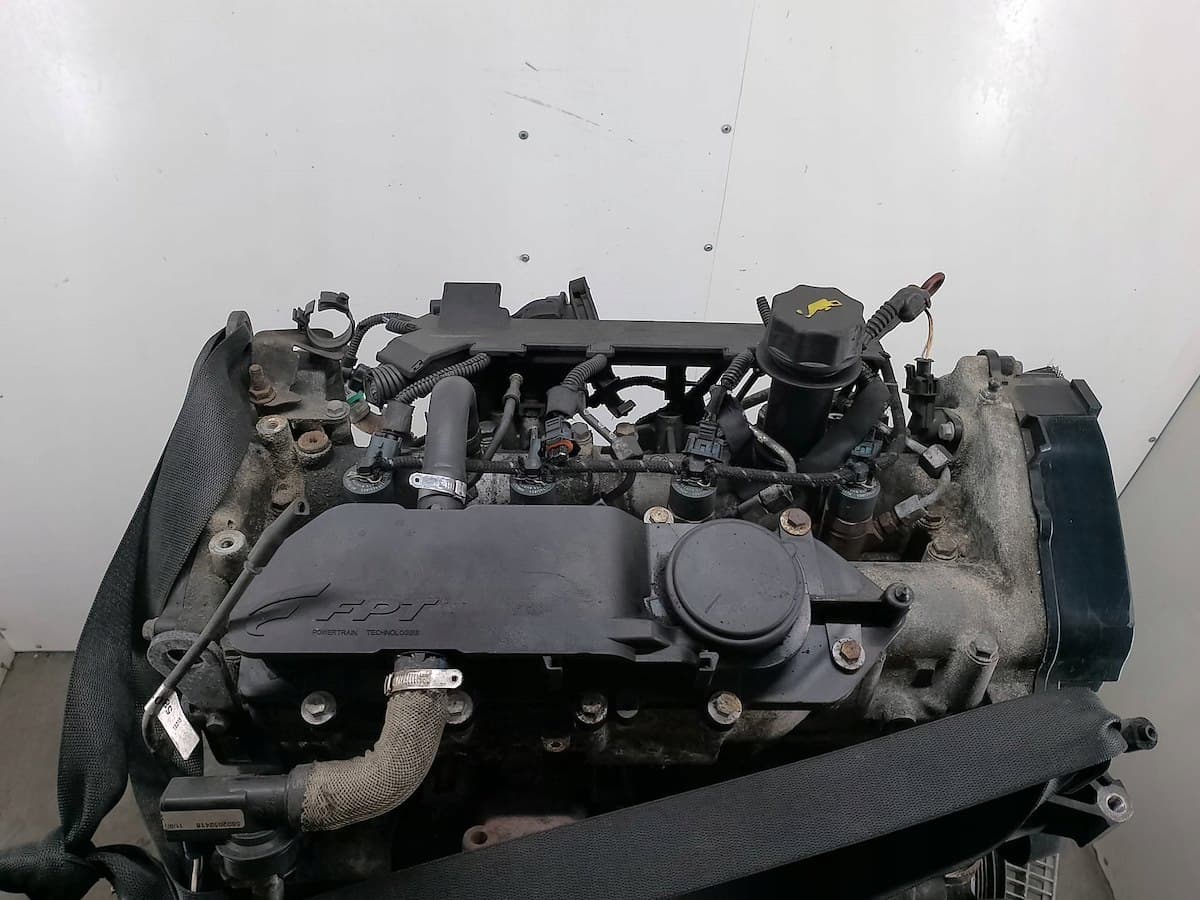 Moteur F1AGL411B — vue 6