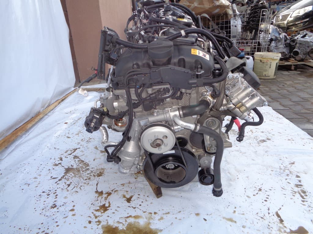 Moteur S55 B30 A — vue 2