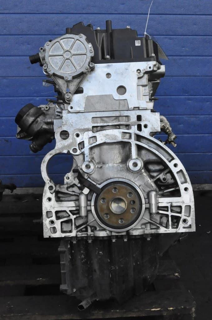 Moteur N20 B20 A — vue 2