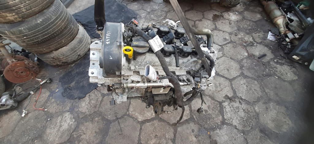 Moteur AGU pour Volkswagen Bora 1.8 Petrol