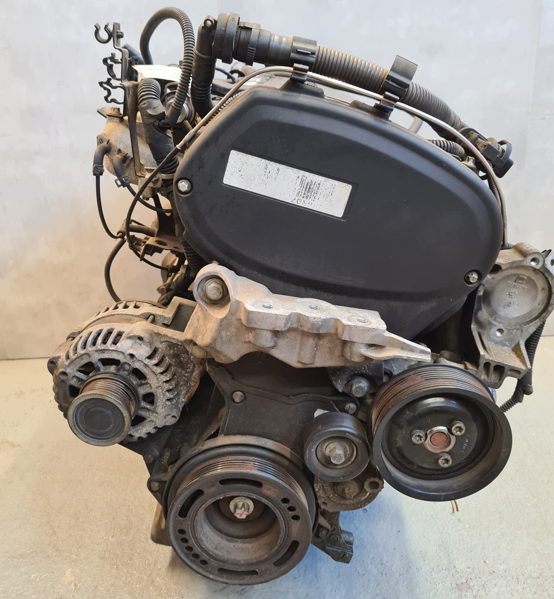 Moteur A 16 XNT — vue 4