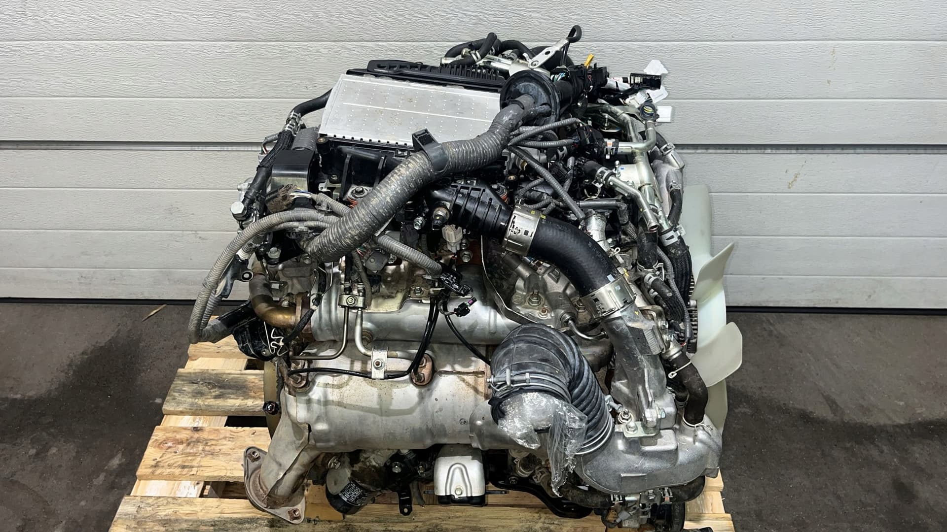 Moteur 1GD-FTV — vue 3