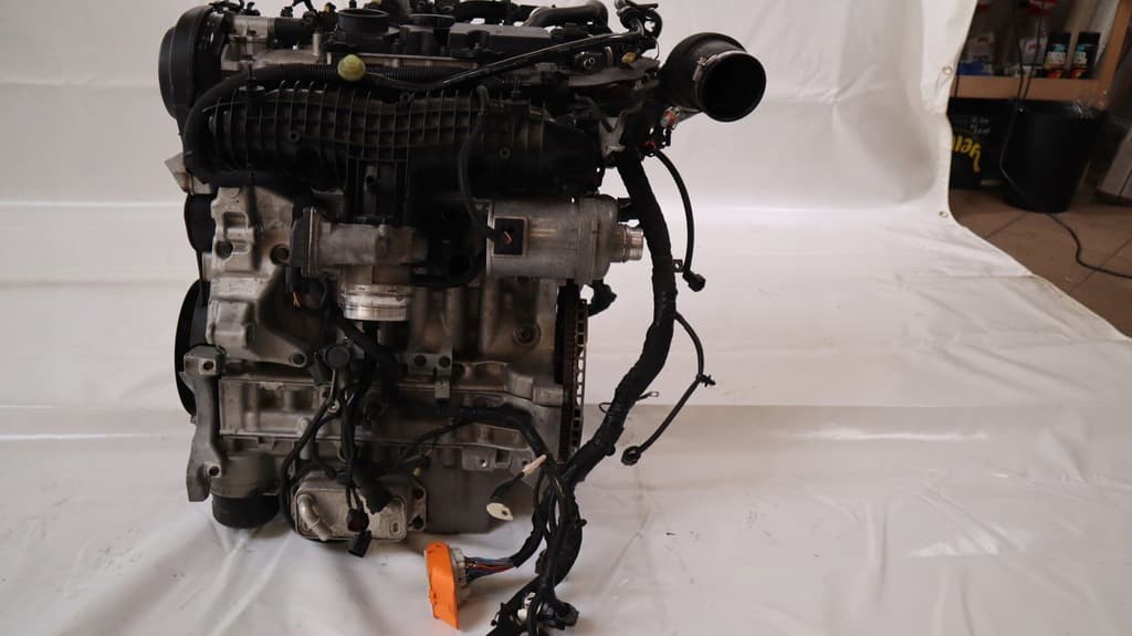 Moteur B 4204 T47 — vue 7