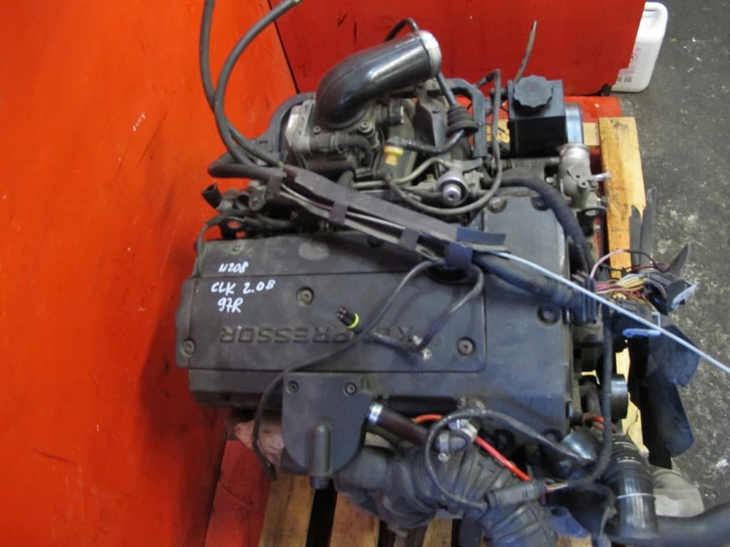 Moteur M 111.944 - Image 1