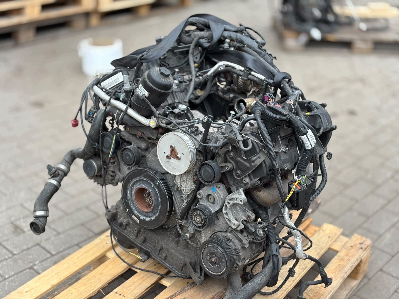 Moteur CRCA pour Audi Q7 3.0 Diesel