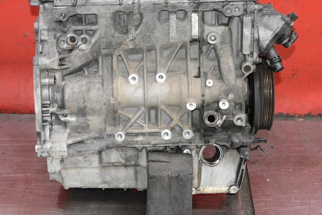 Moteur N47 D20 D — vue 7