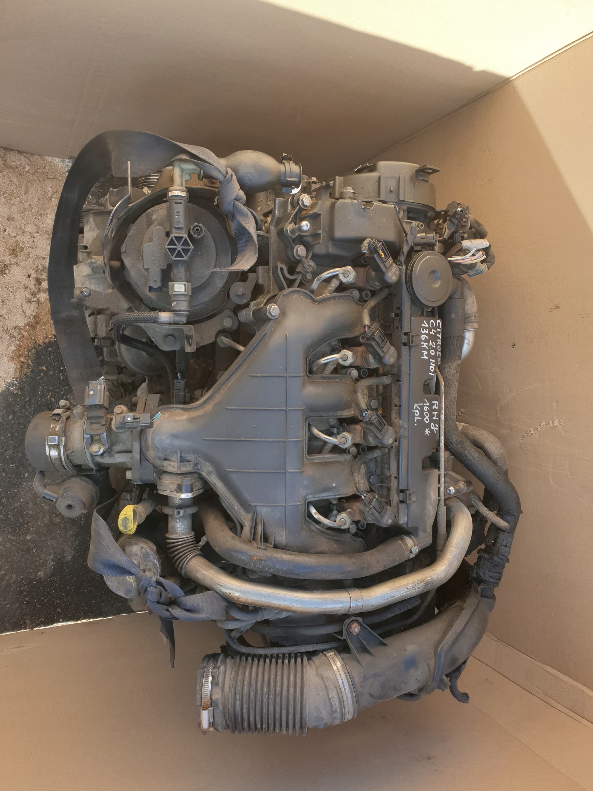 Moteur RHJ (DW10BTED4) — vue 2